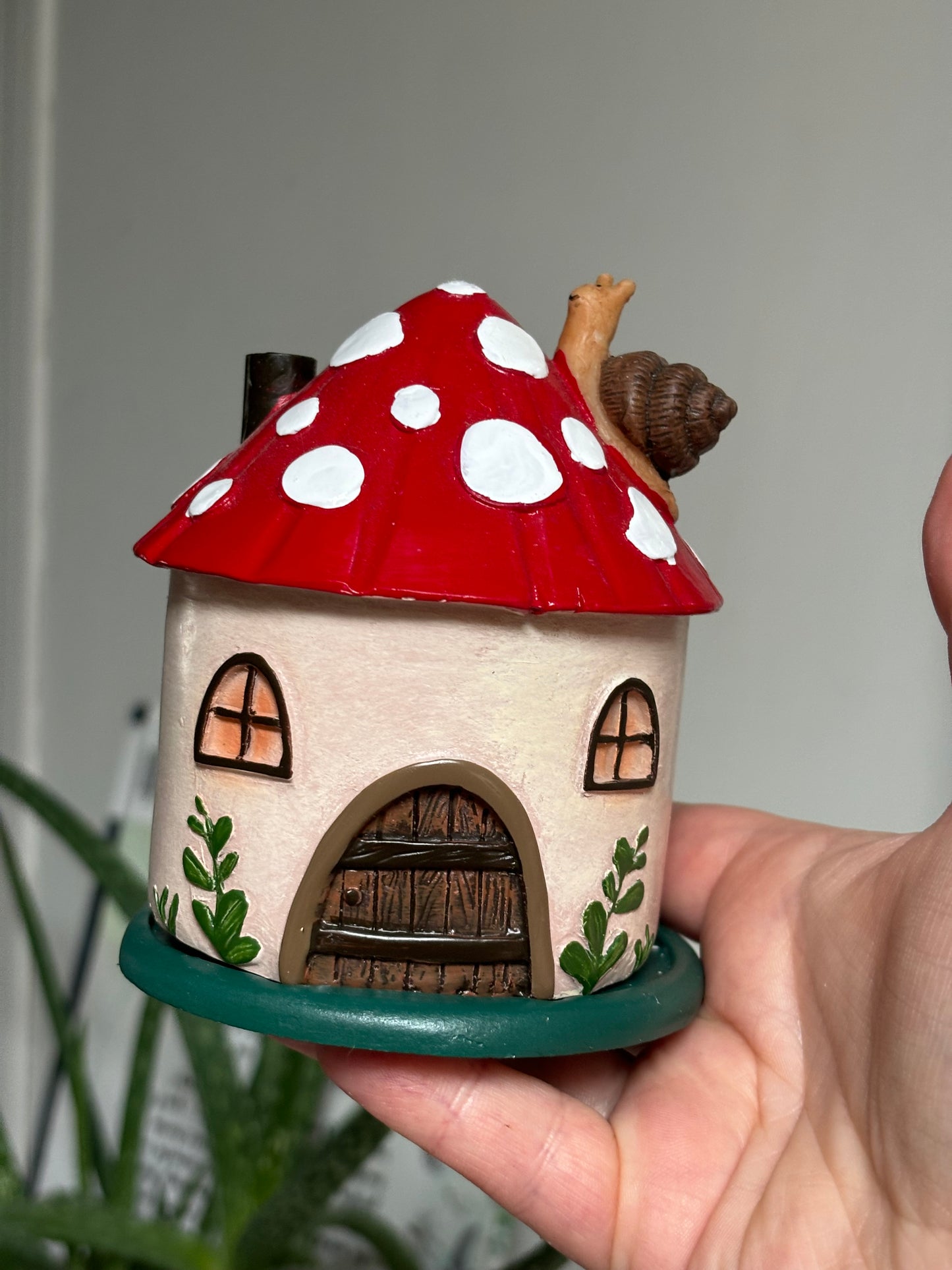 Mushroom House Incense Cone Burner