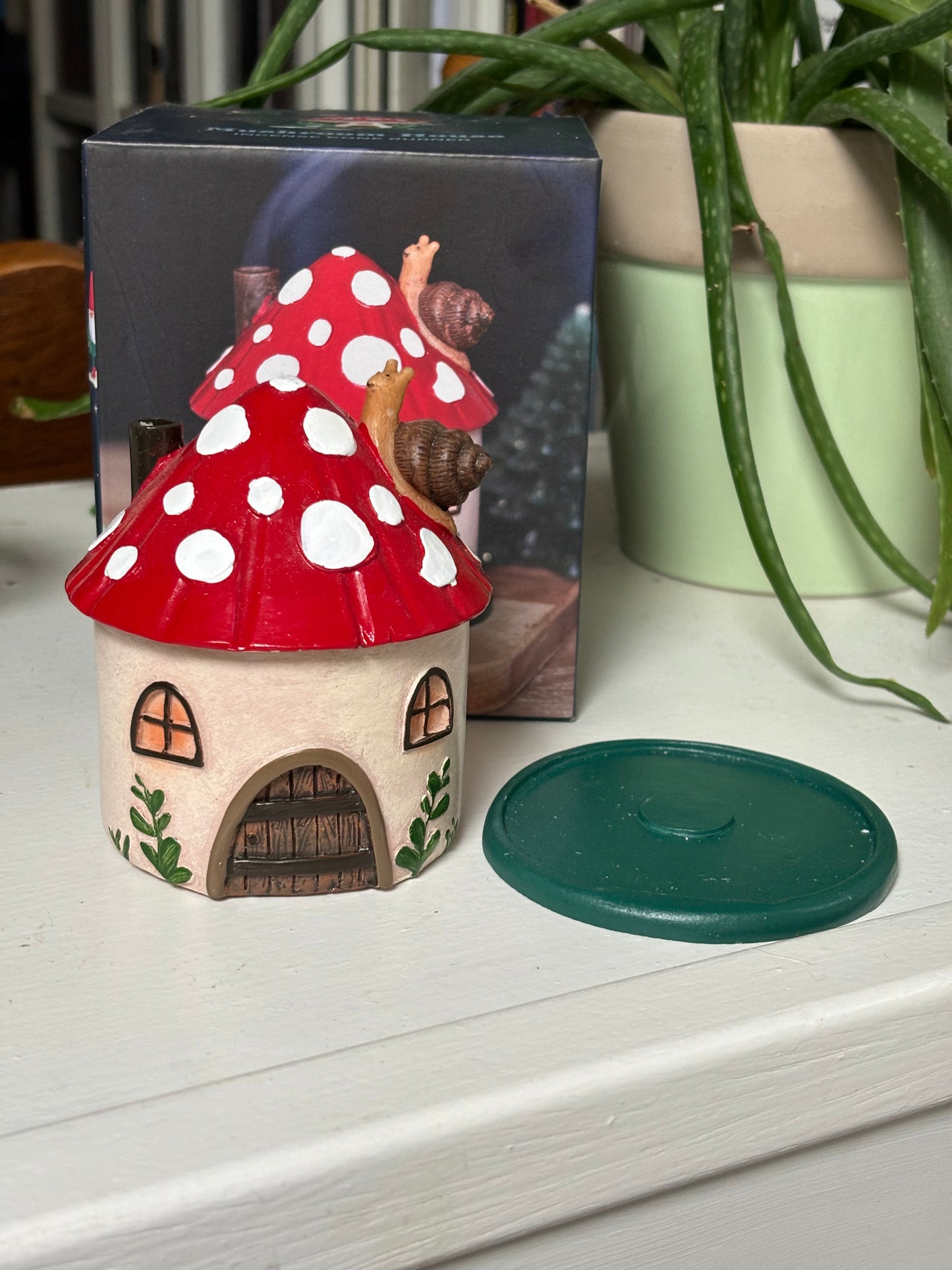 Mushroom House Incense Cone Burner