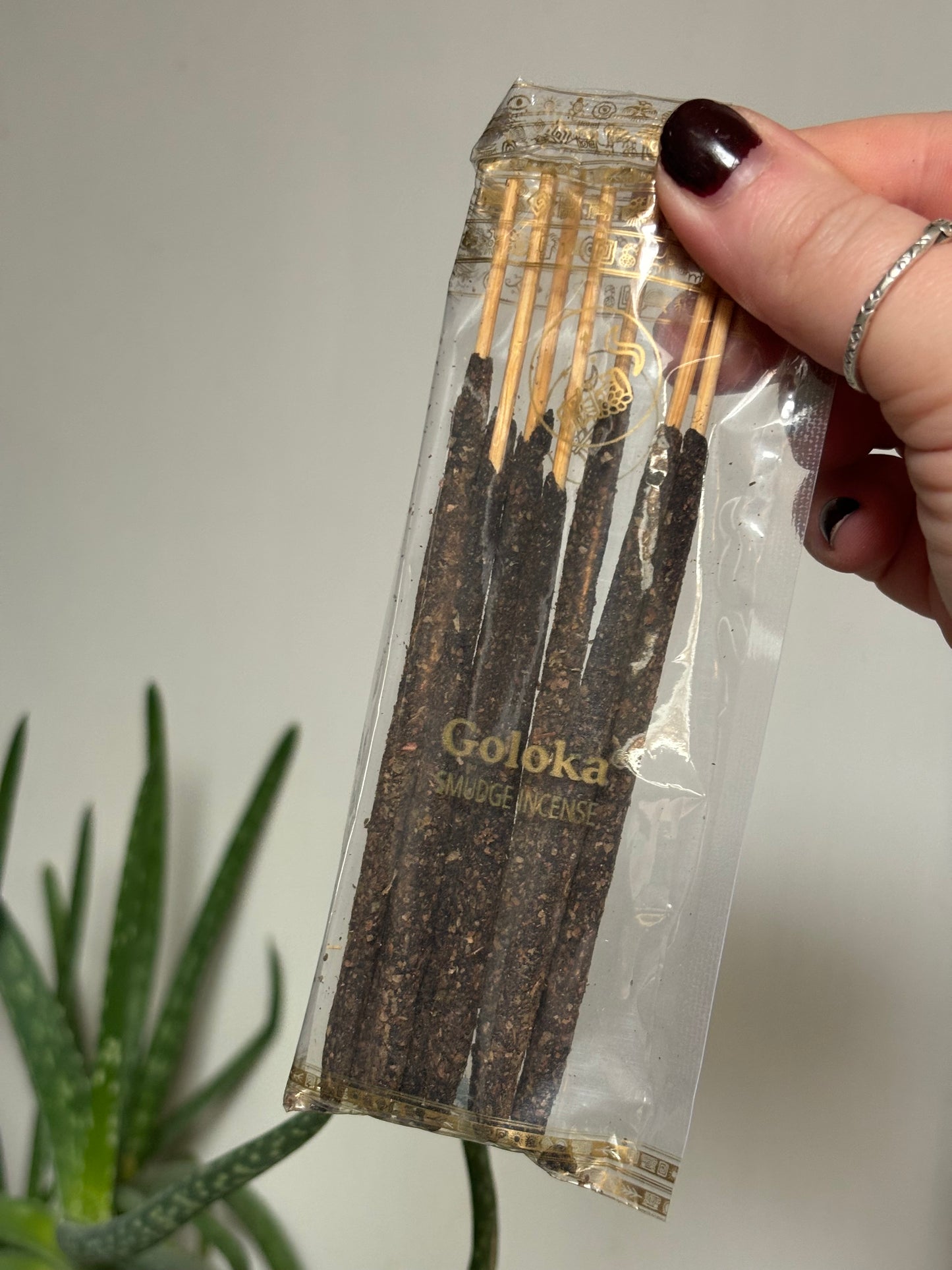 Goloka Patchouli Smudge Incense - 8 sticks