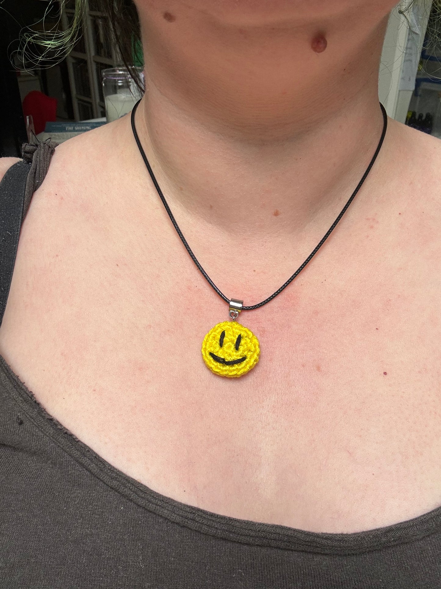 Retro Crochet Necklace - Smiley Face