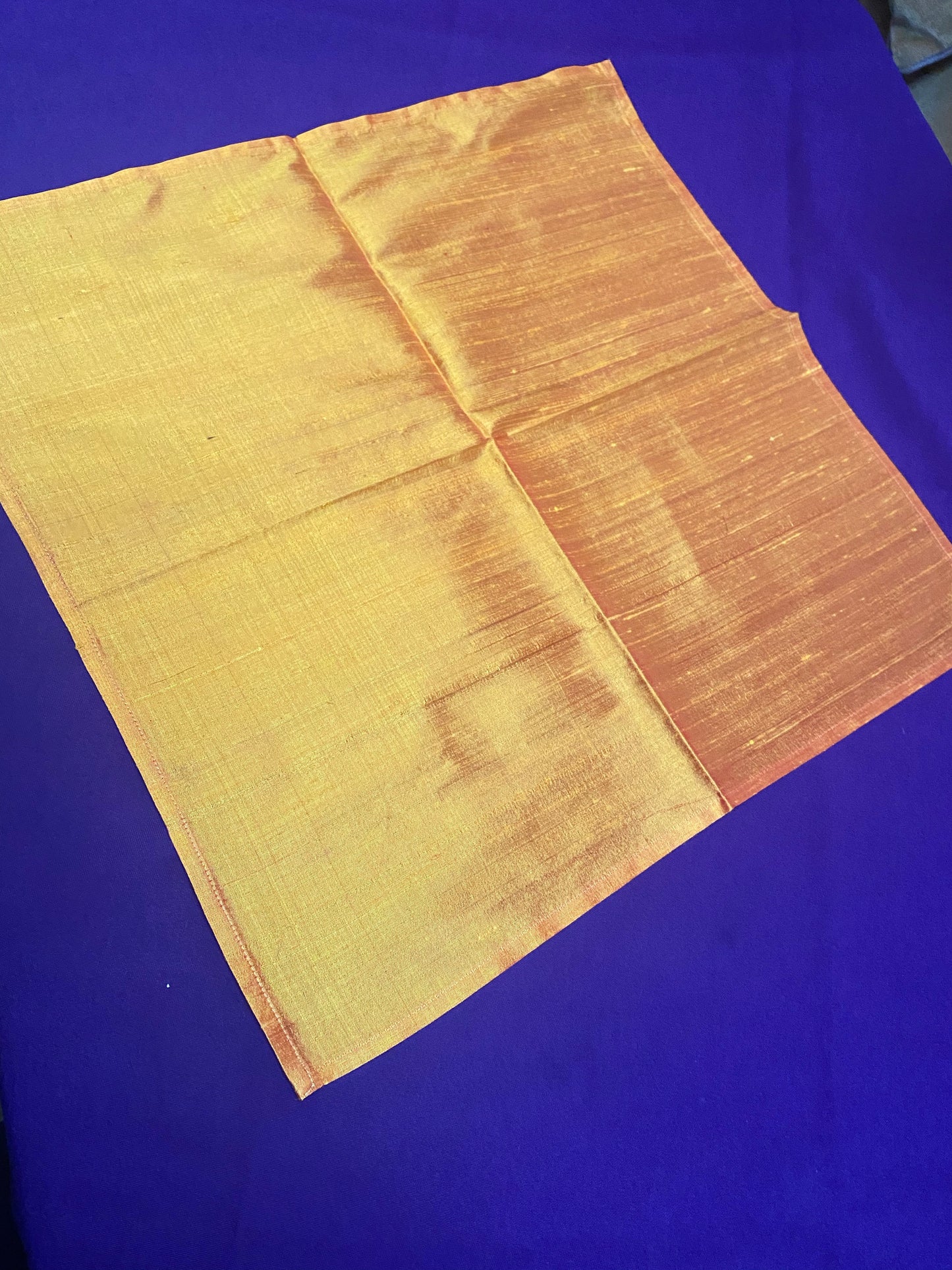 100% Silk Reading Cloth